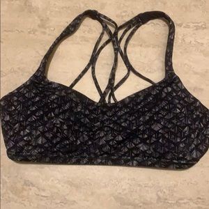 Lululemon sports bra